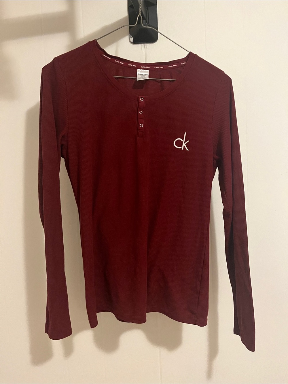 Calvin Klein Long Sleeve Henley Top - Wine